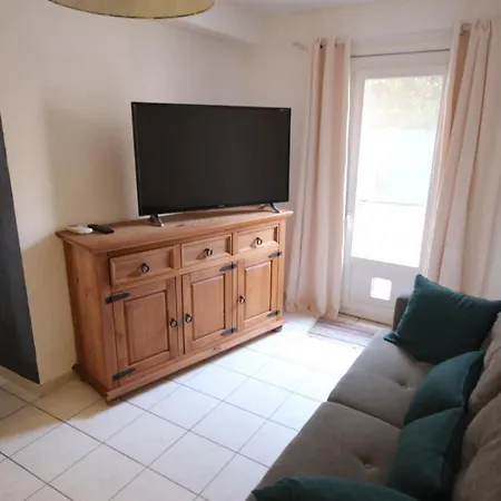 Villa Maison De Semi Climatisee, 4 Pieces 4-5 Couchages, Seulement 80m De La De Lrclos10 *